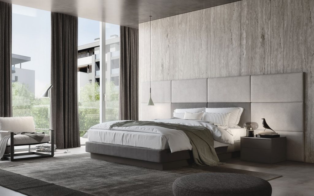 <? echo get_the_title(); ?>