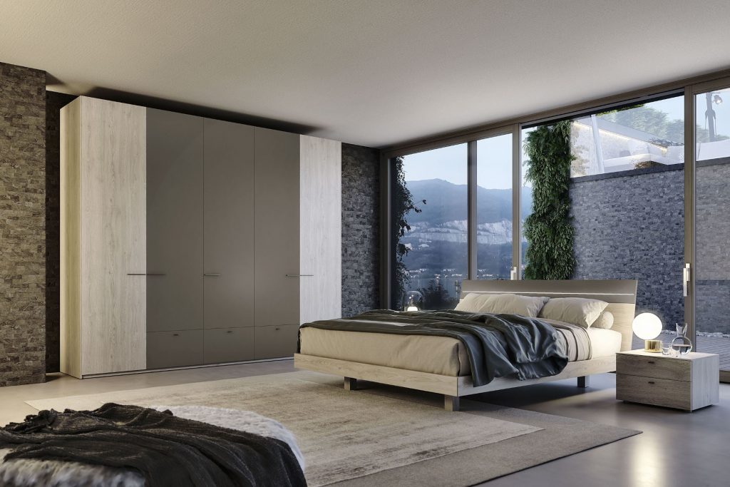 <? echo get_the_title(); ?>