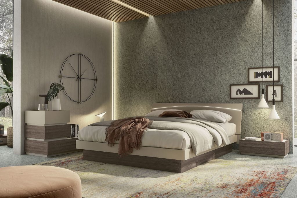 <? echo get_the_title(); ?>