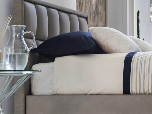 <? echo get_the_title(); ?>