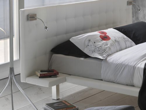 <? echo get_the_title(); ?>